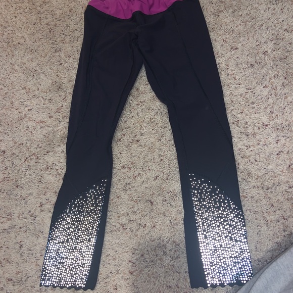 Lululemon leggings - Picture 2 of 3